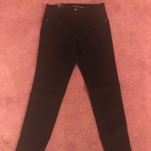 NWT Black Stretch Jean Leggings